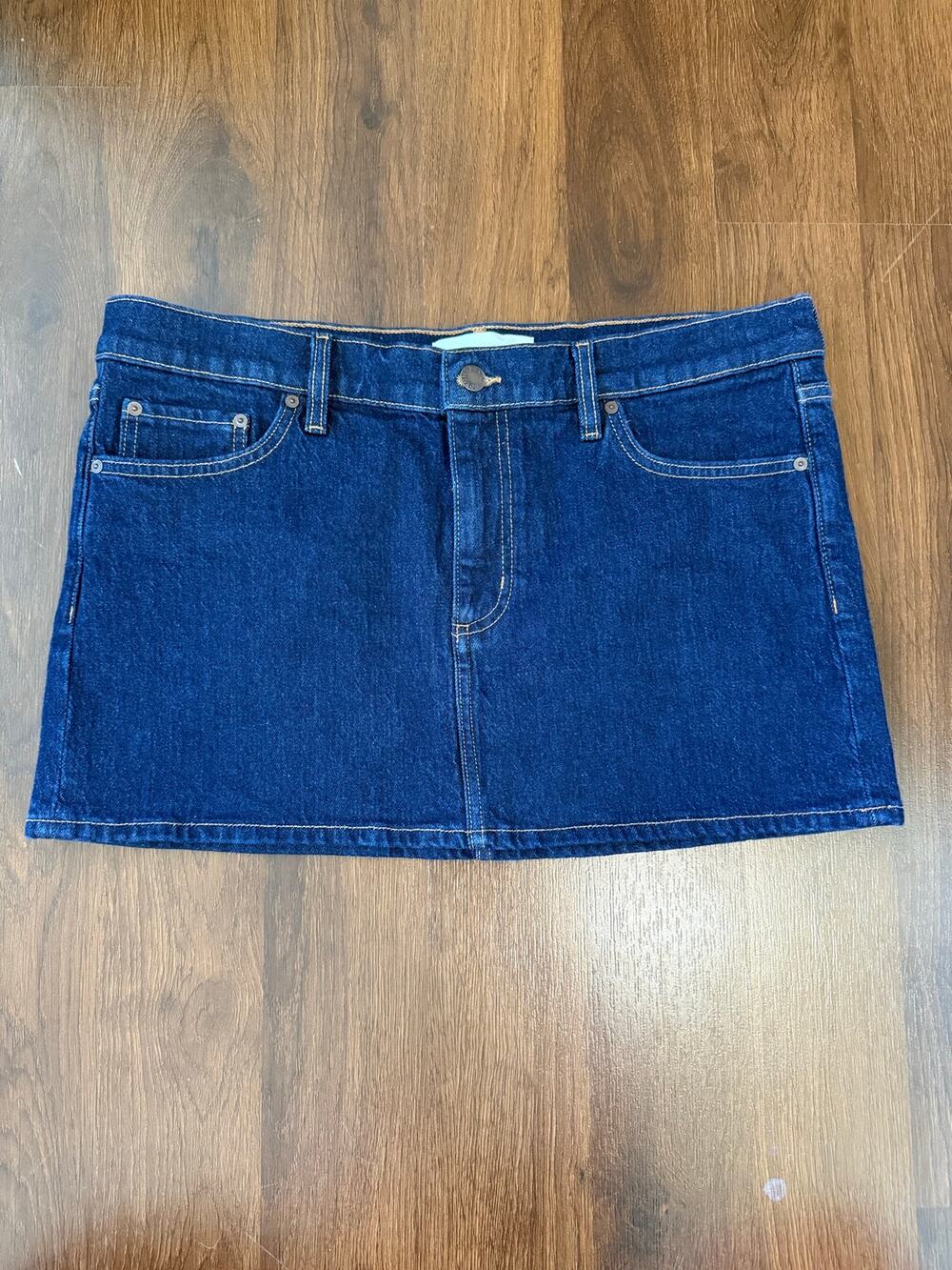 Denim Forum Aritzia Denim Mini Skirt Dark Wash Sz 30 Y2K Preppy Grunge Casual